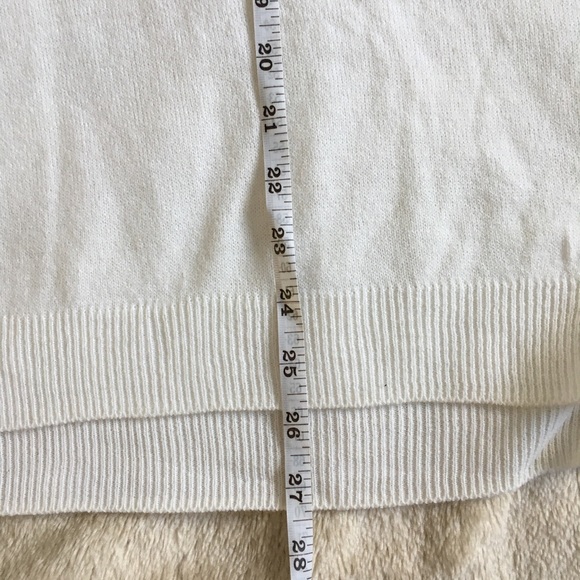 Ecru or Ivory Size S-M 100% Acrylic Long sleeve Knit Top by Ingni - Picture 9 of 12